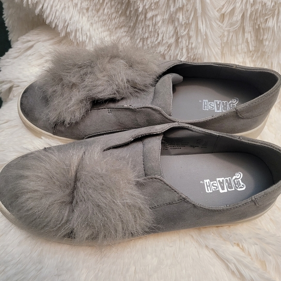 Brash slip ons - Picture 2 of 8